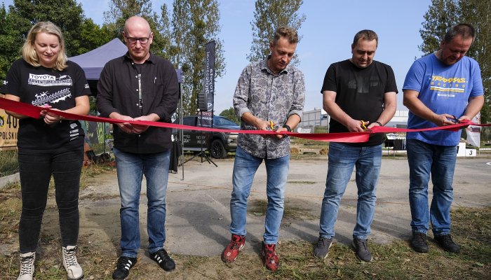 Pierwszy w Polsce kompleks trzech samochodowych torów RC otwarty w Toruniu